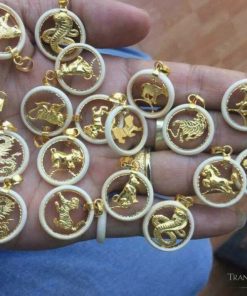 Mặt dây chuyền vàng 12 con giáp mini phong thủy được chế tác theo hình ảnh của 12 thần thú của đất trời