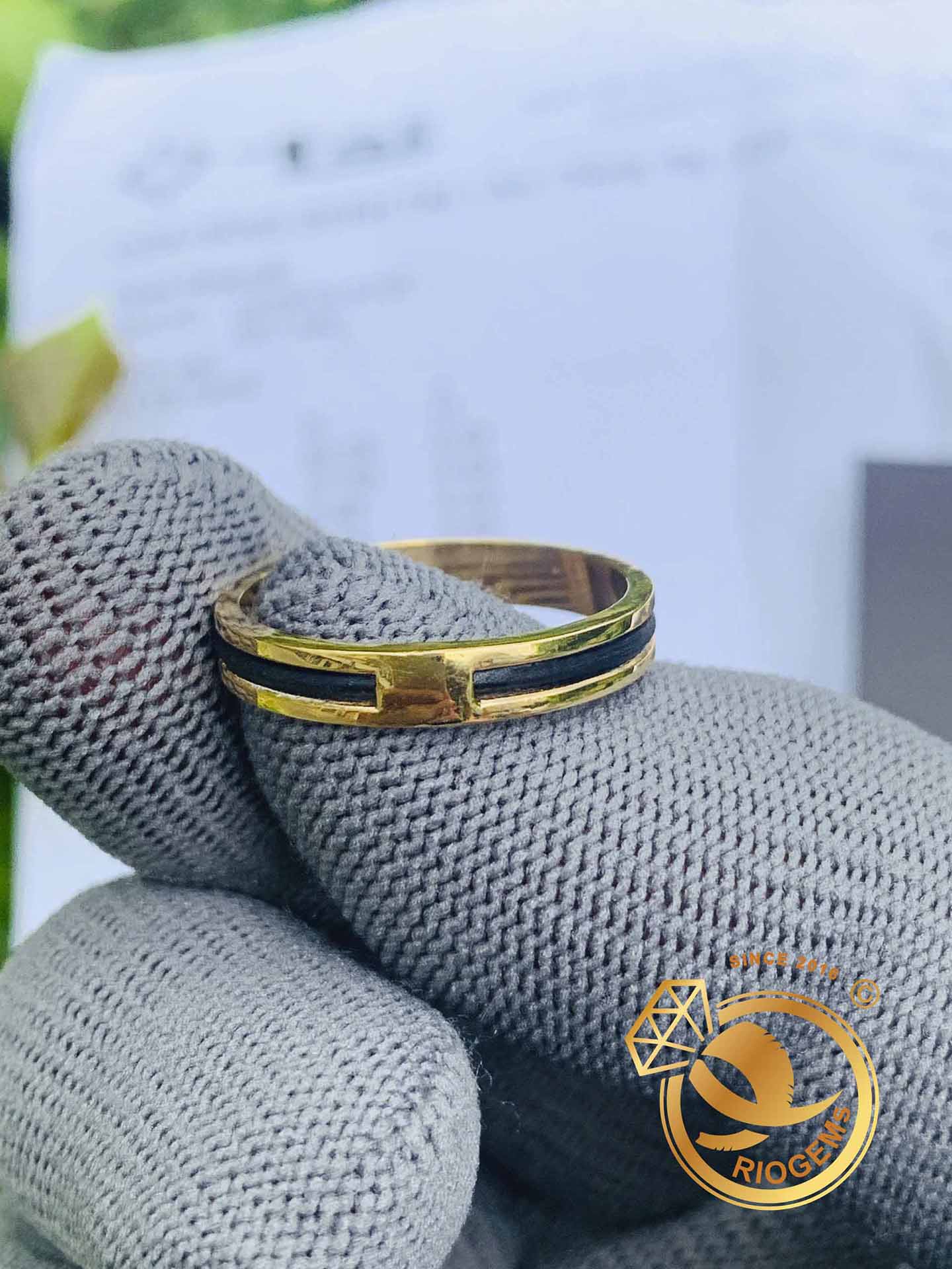 Nhẫn nữ vàng đeo ngón trỏ luồng 1 sợi lông voi phong thủy