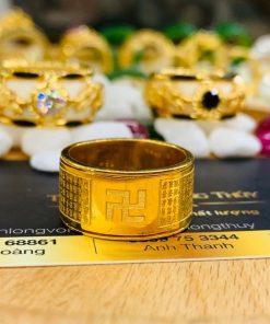 Nhẫn Bát Nhã Tâm Kinh vàng 75 được chạm khắc tinh tế mang lại thịnh vận, bình an, may mắn