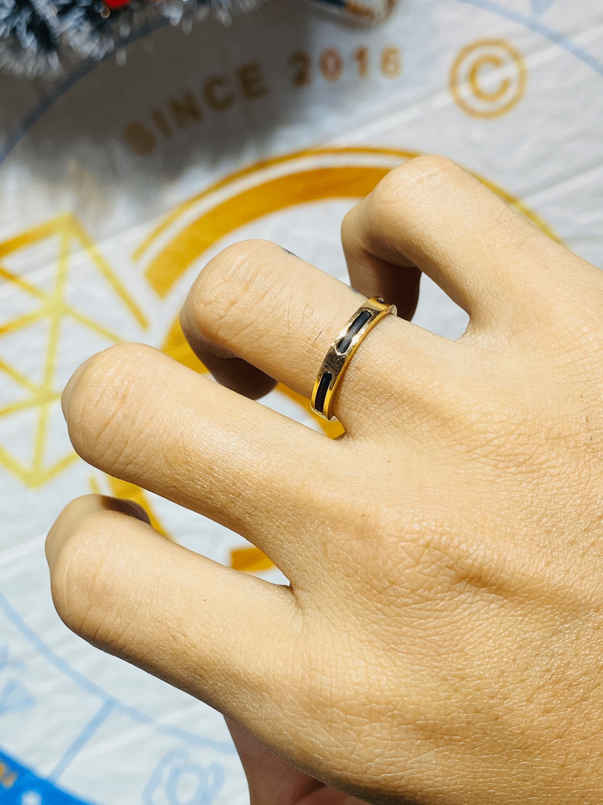 Thực hư việc đeo nhẫn cưới trước khi kết hôn