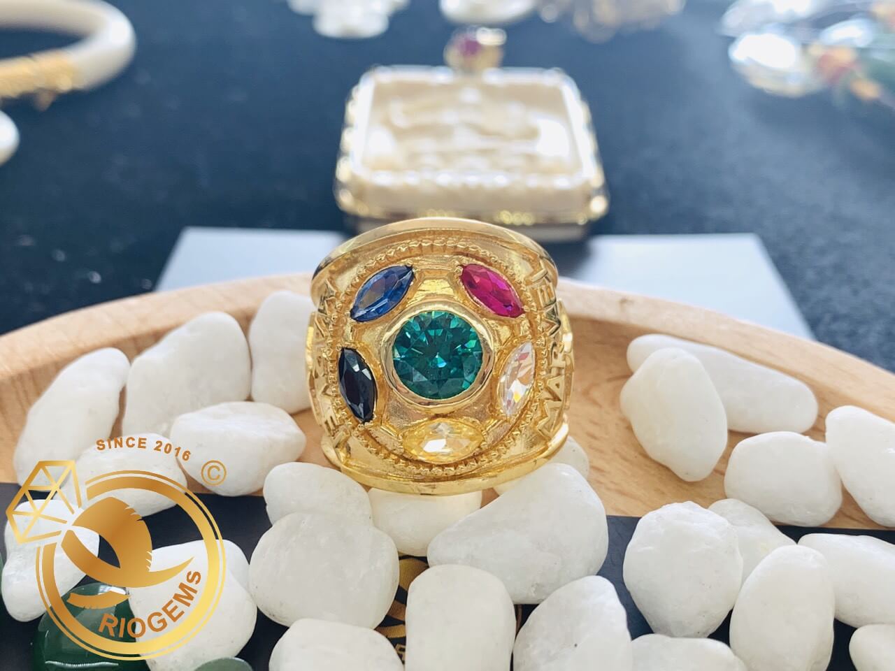 Nhẫn nam vàng của THANOS đính đá vô cực (vàng 18K) cho nữ