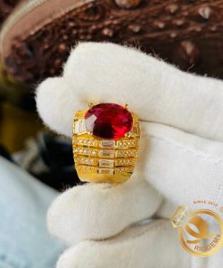 Nhẫn Rolex nam vàng đính Garnet cắt giác kim cương RIOGEMs sang trọng, thời thượng
