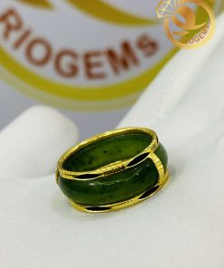 Nhẫn Ngọc Bích hạng B bọc Vàng 18K bảng 6mm 2 đường lông voi (lông FAKE) Riogems