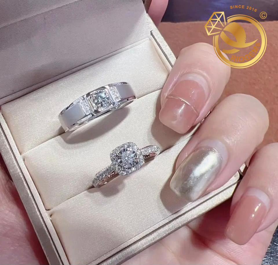 Nhẫn cưới kim cương dành cho các cặp đôi