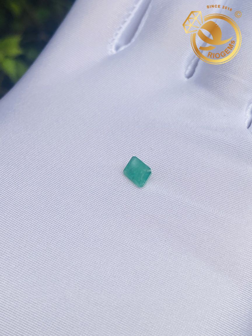 mua đá emerald giá rẻ