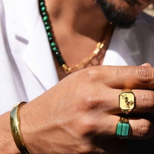 nhan signet khac hinh ngua vang 18k noi 3d cc0a0115d49b6ec5378a result giá nhẫn vàng 18k nam