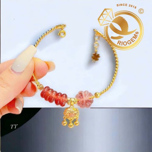 z6992985152004 6bfef42c03d62f756c092a2e5f3668aa Vòng Charm Vàng Cỏ 4 Lá