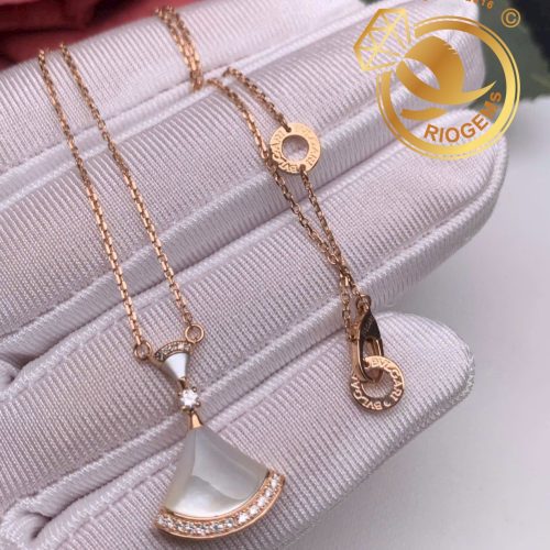 z7058762750325 bd3dac4f43827e0a827f0cd1e9d8666c Dây chuyền BVLGARI Vàng Ý kèm mặt quạt cao cấp 6g